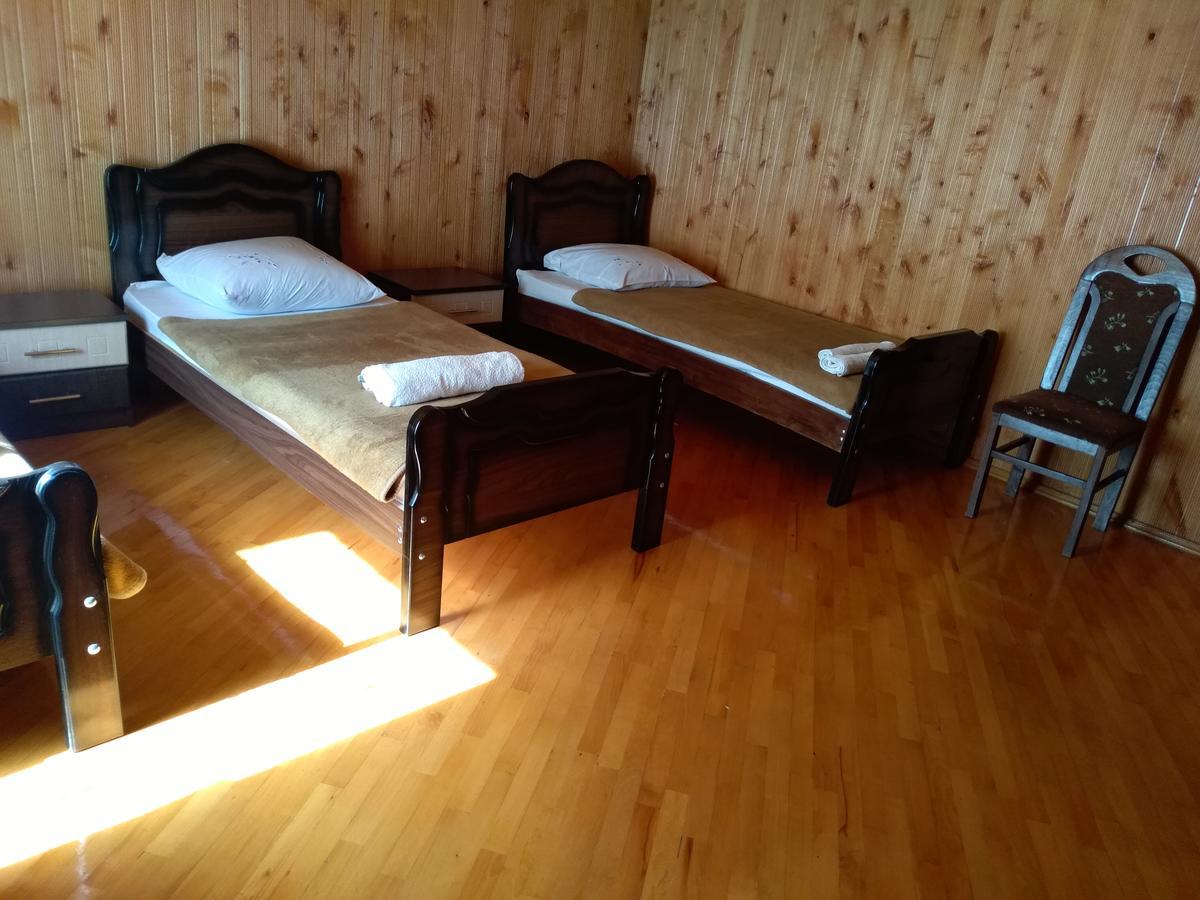 Guest House Anisa Birkiani Εξωτερικό φωτογραφία